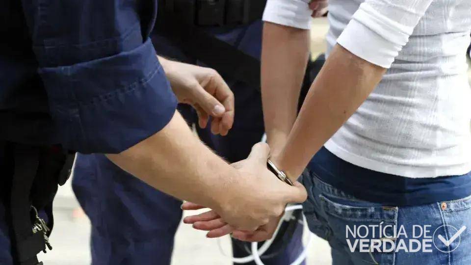 Fugitivas do 8 de janeiro são presas tentando entrar nos EUA