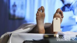 Funcionária de funerária é presa por ato grotesco em cadáver